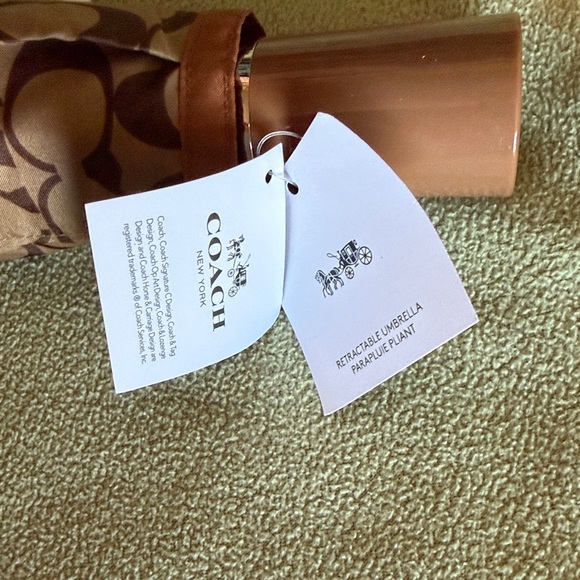 Coach Brown Signature Compact Umbrella - Picture 5 of 6